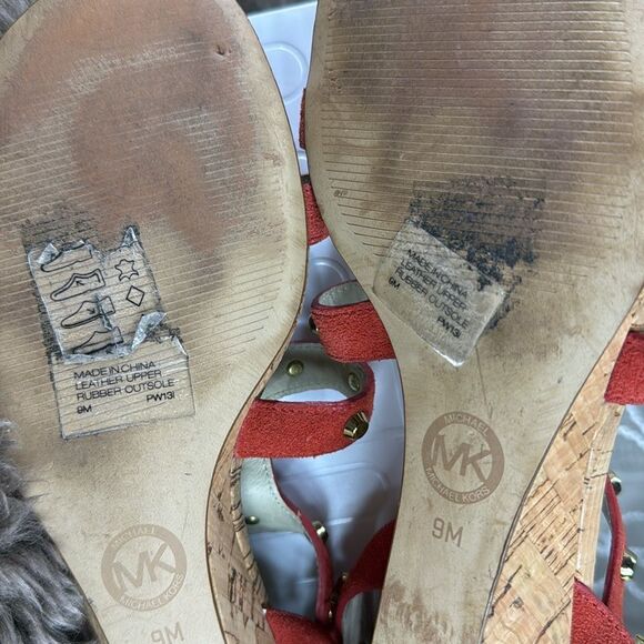 (S1) MICHAEL KORS JolieSuede Studded SandalsWOMEN /9 Mandarin $145Cork Wedge - Picture 8 of 11